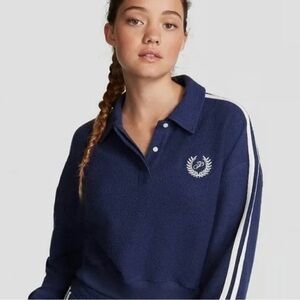 Navy Cropped Fleece Pullover with Contrast Stripes
